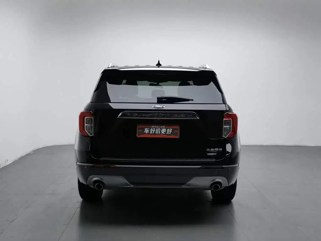 Ford Explorer 2021 — Photo 4/20