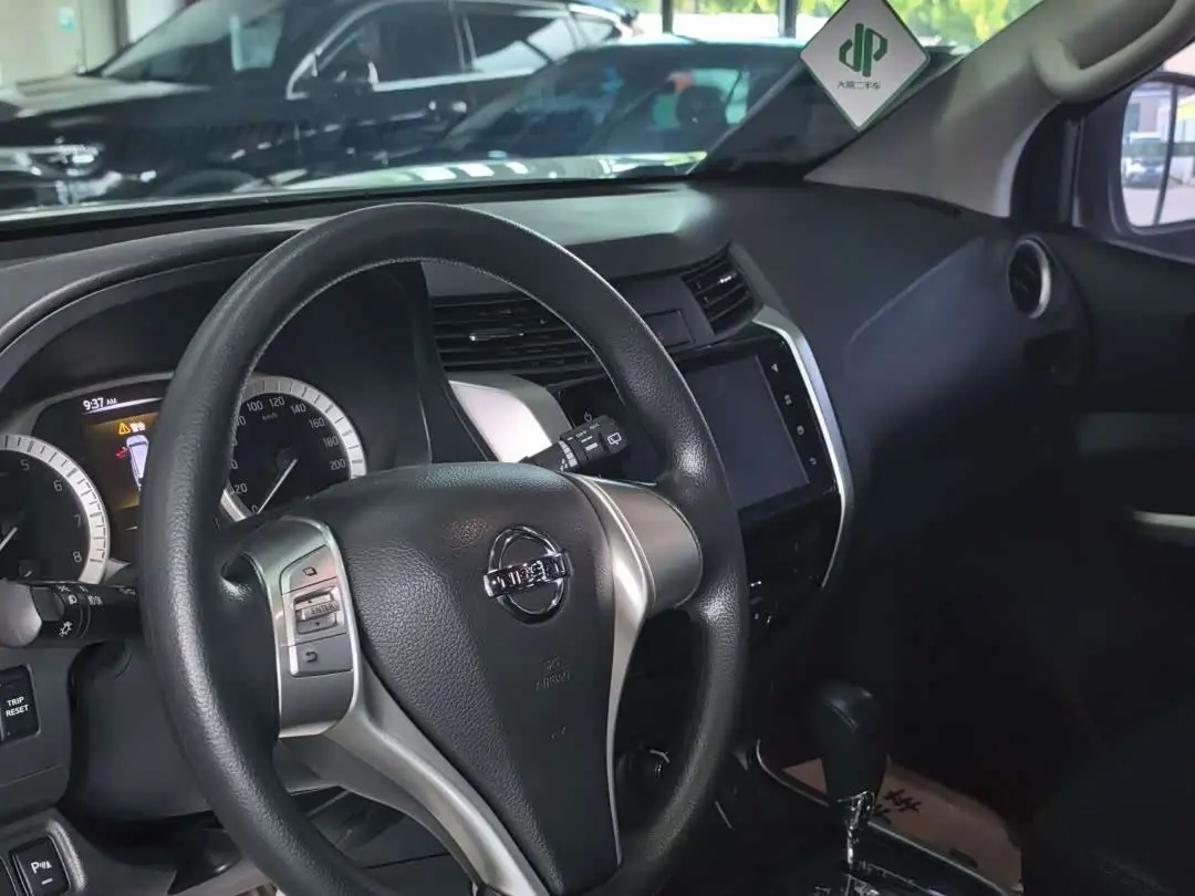 Nissan Terra 2022 — Photo 14/16