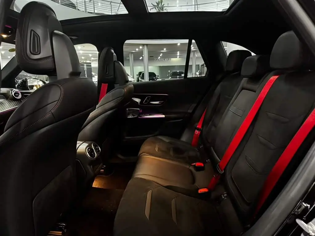 Mercedes-Benz GLC AMG 2025 — Фото 13/20