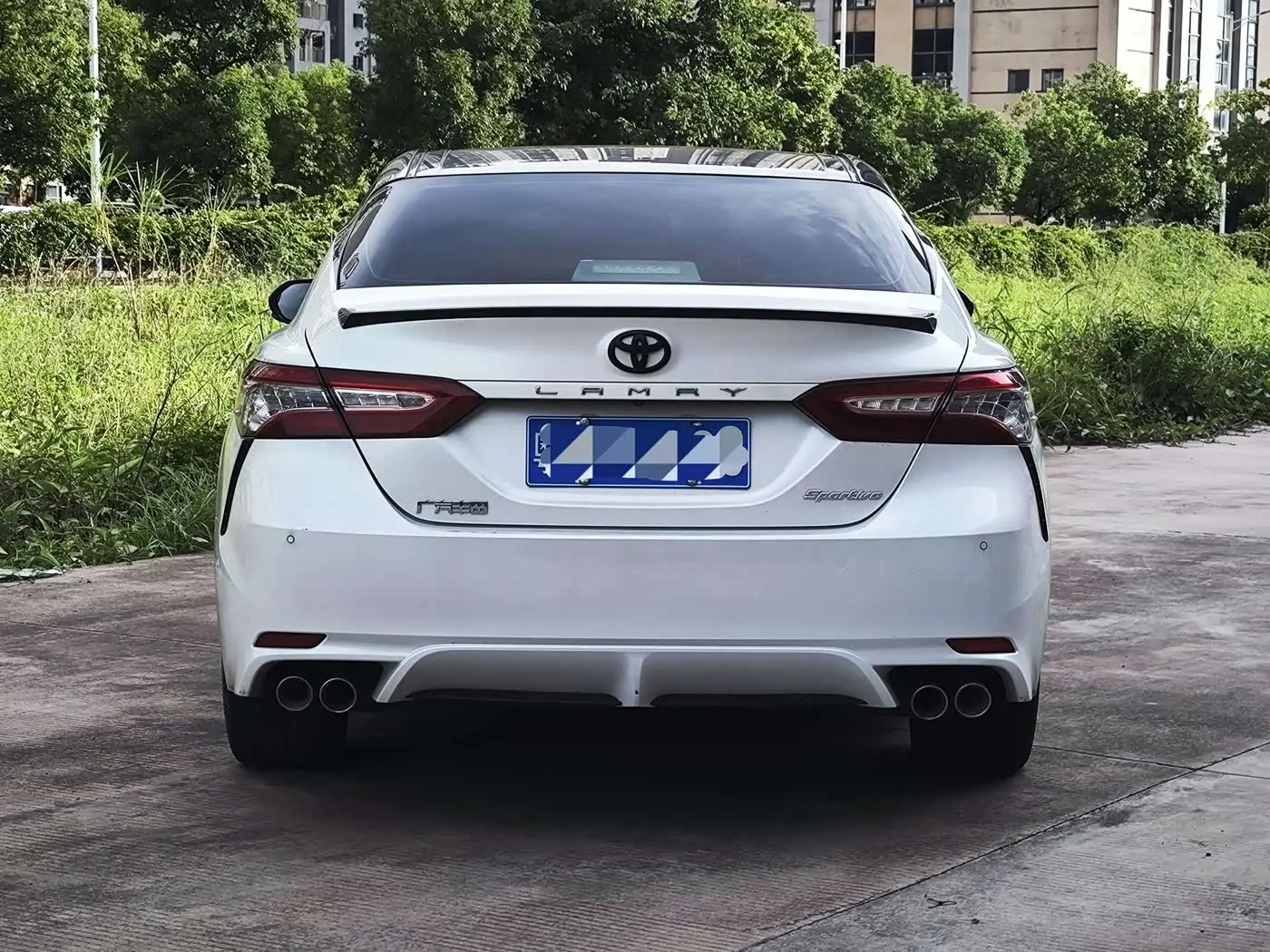 Toyota Camry 2018 — Photo 3/15