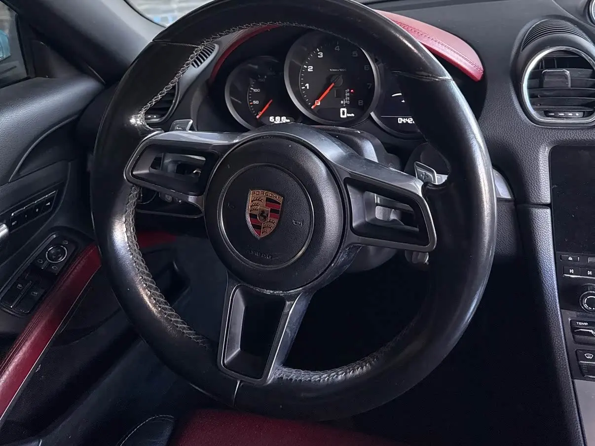 Porsche 718 2017 — Photo 6/6