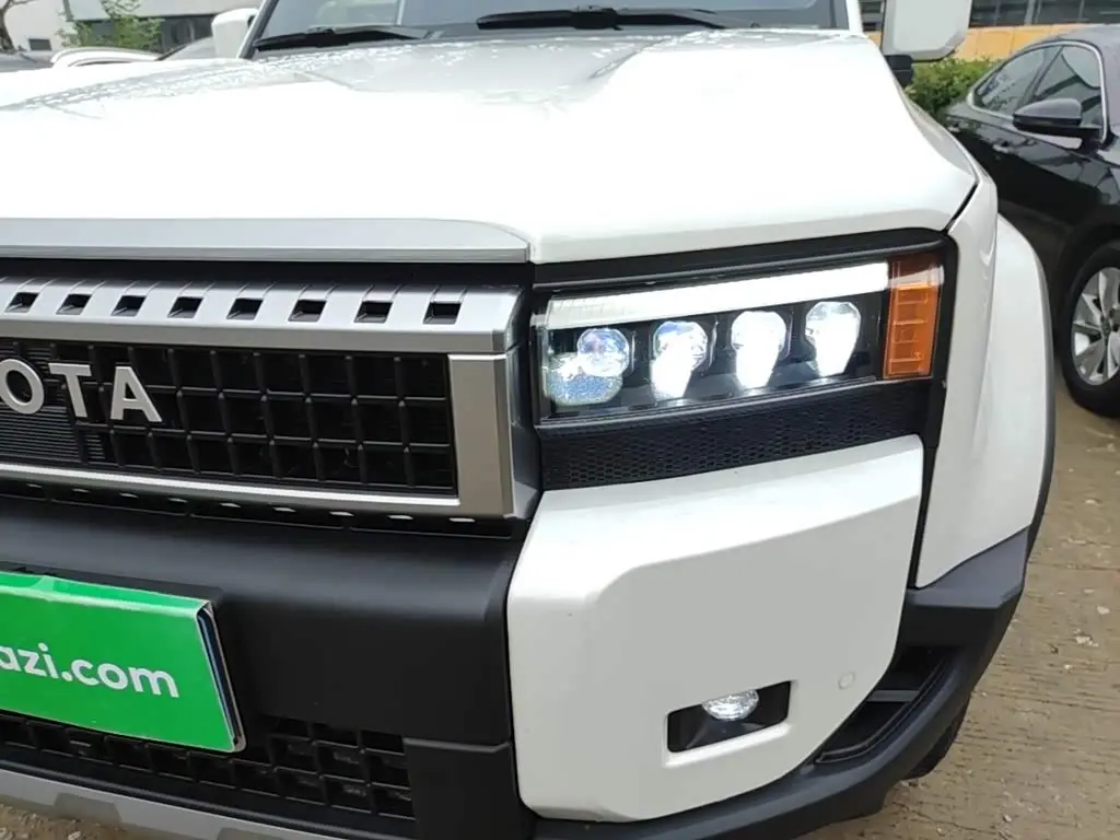 Toyota Prado 2024 — Photo 18/20