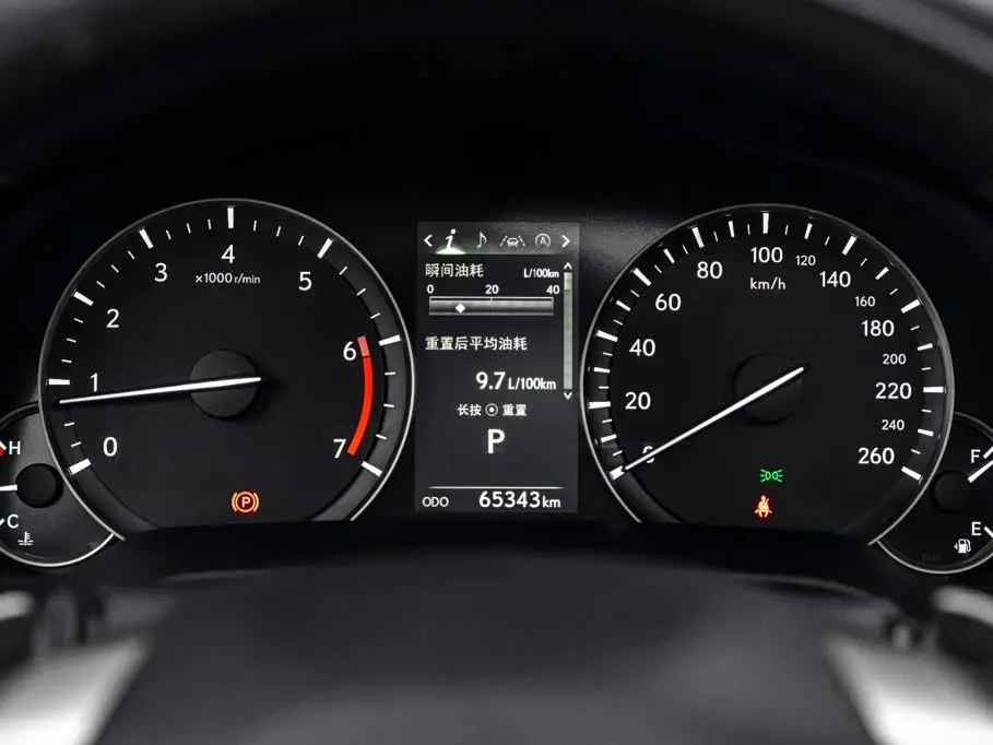 Lexus RX 2021 — Photo 8/20