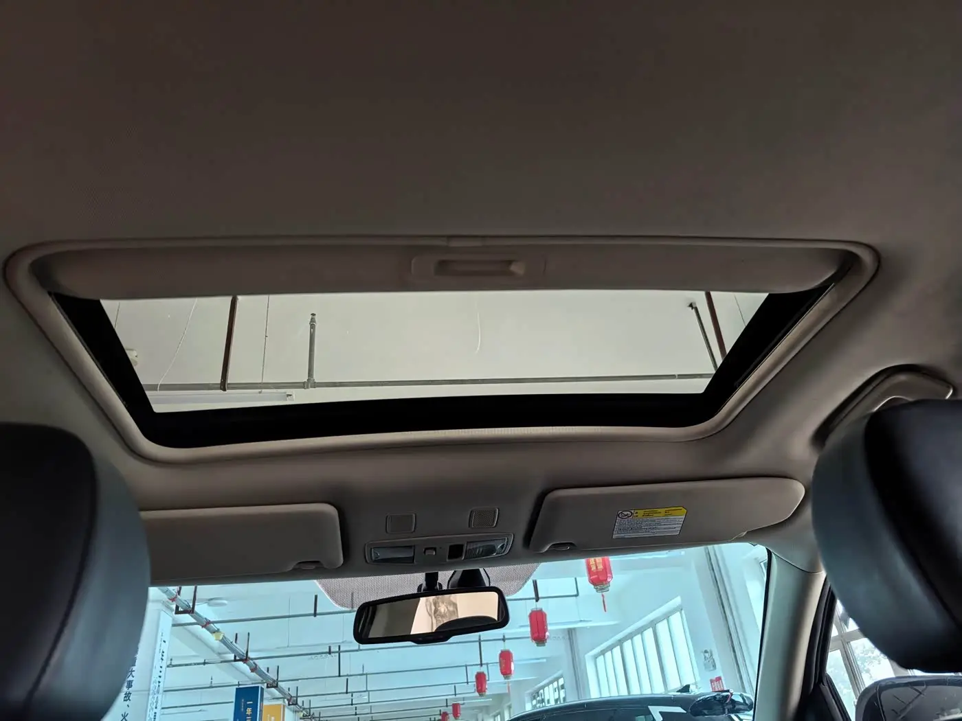 Mitsubishi Outlander 2021 — Photo 10/11