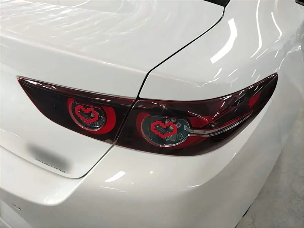 Mazda Mazda3 Axela 2024 — Photo 8/20
