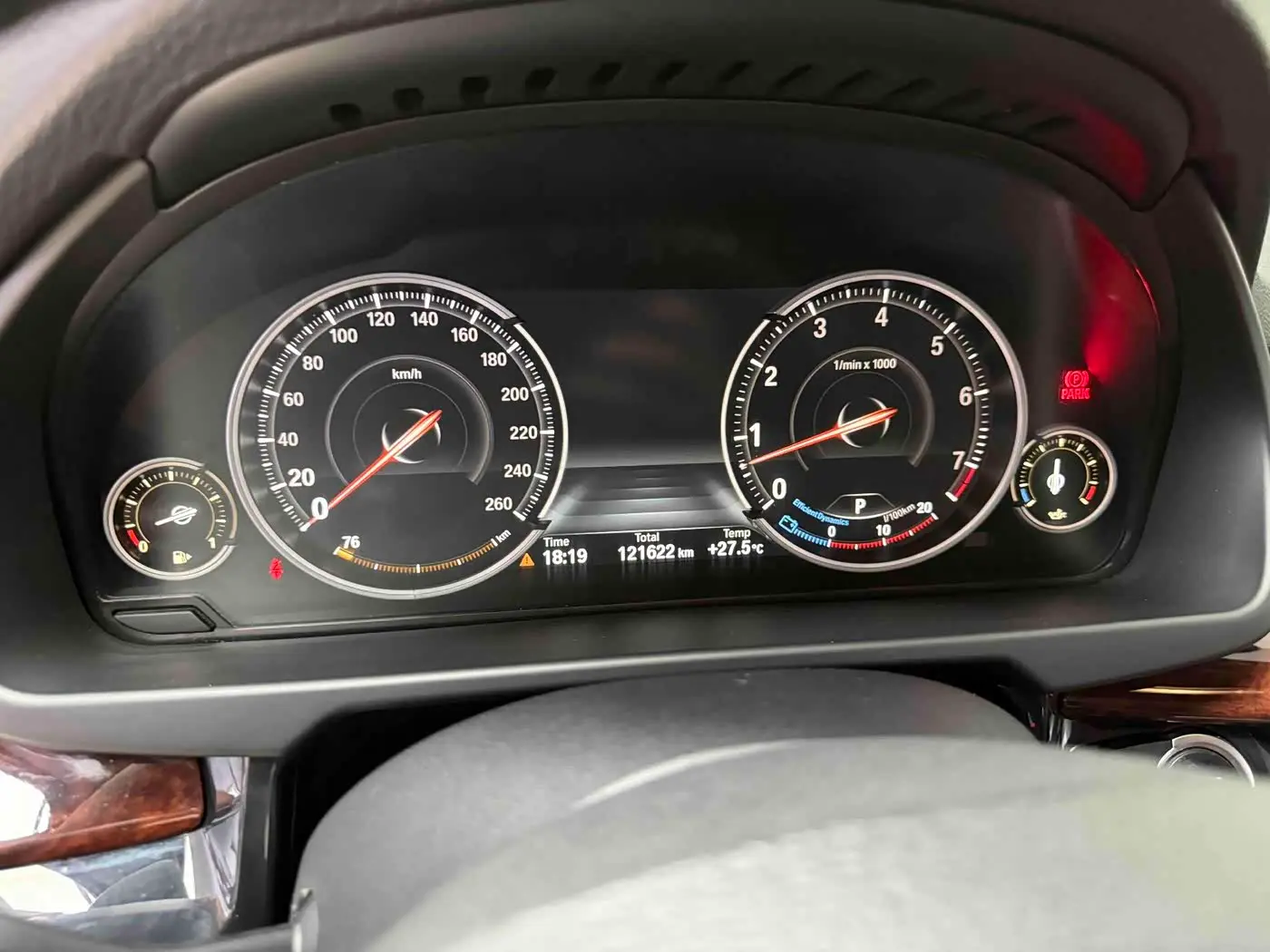 BMW X5 2015 — Фото 18/20