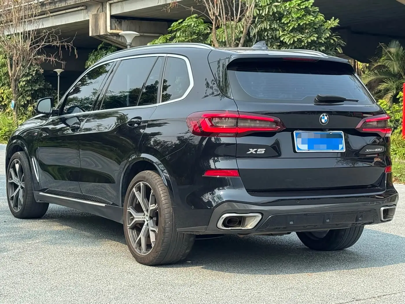 BMW X5 2023 — Фото 6/16