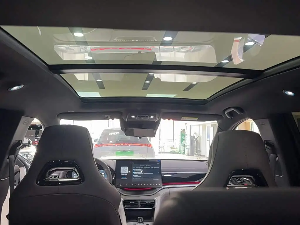 BYD Song PLUS PHEV 2025 — Фото 16/20