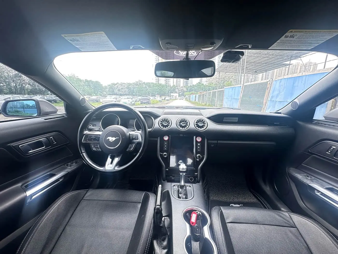 Ford Mustang 2018 — Şəkil 11/11