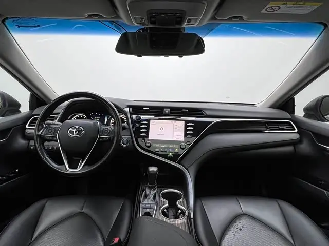 Toyota Camry 2019 — Фото 12/19