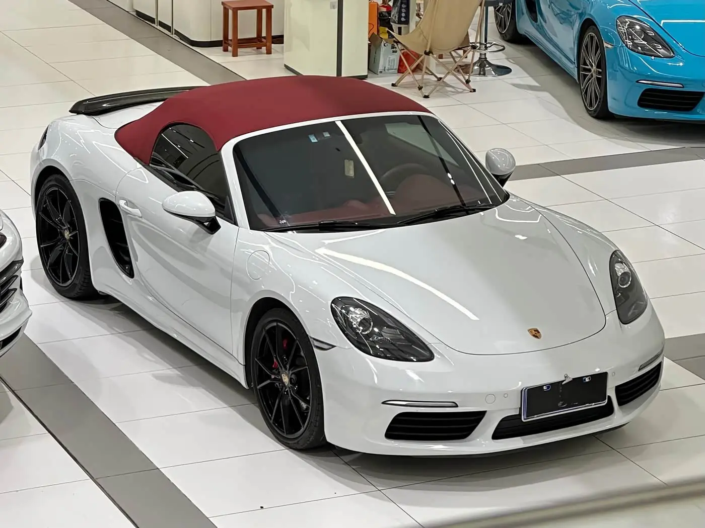 Porsche 718 2021 — Photo 1/11