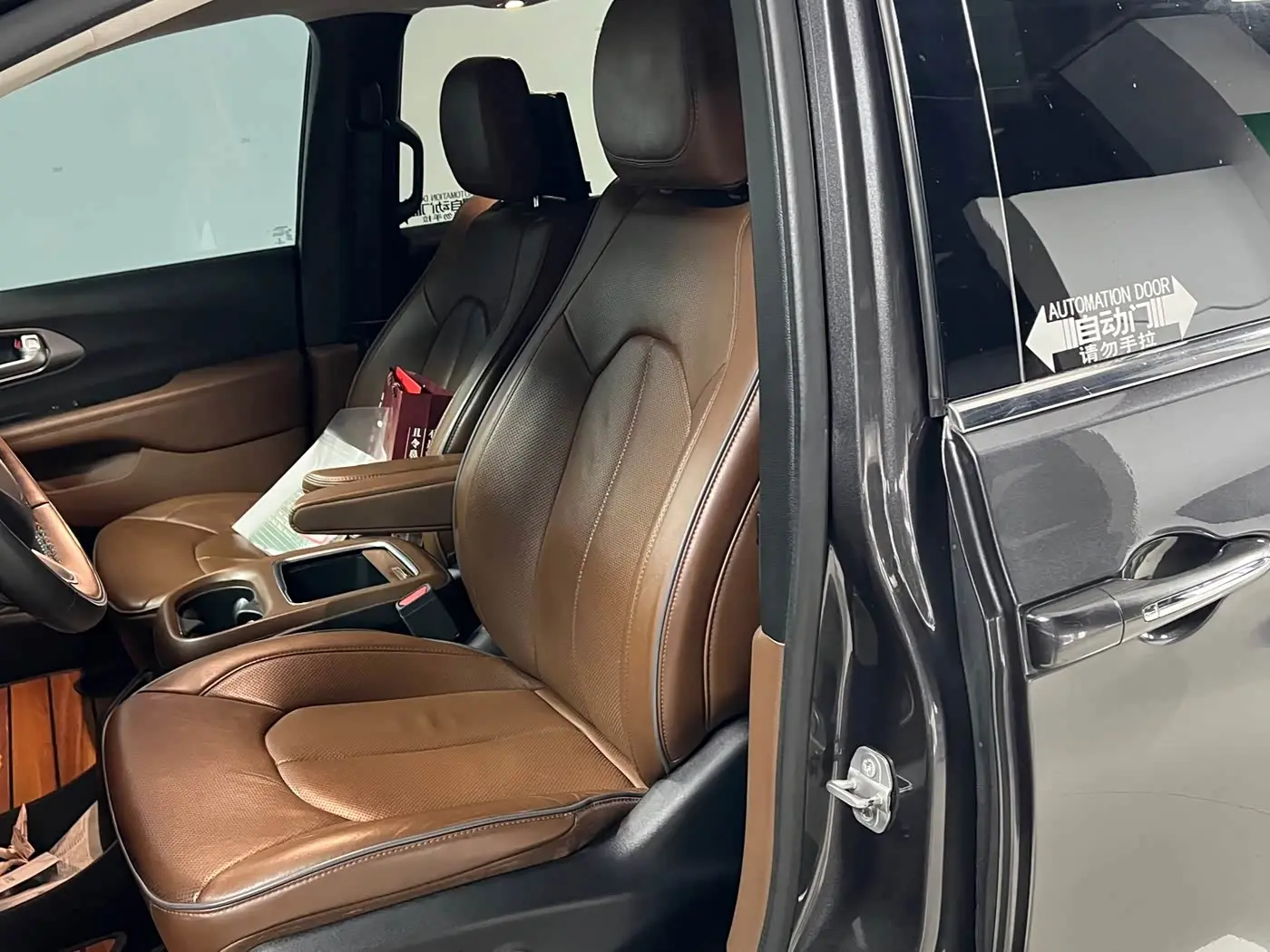 Chrysler Grand Voyager 2019 — Фото 14/20