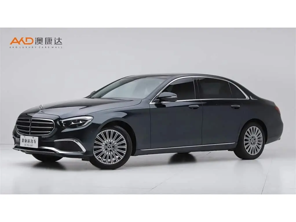 Mercedes-Benz E-Class 2021 — Фото 1/10