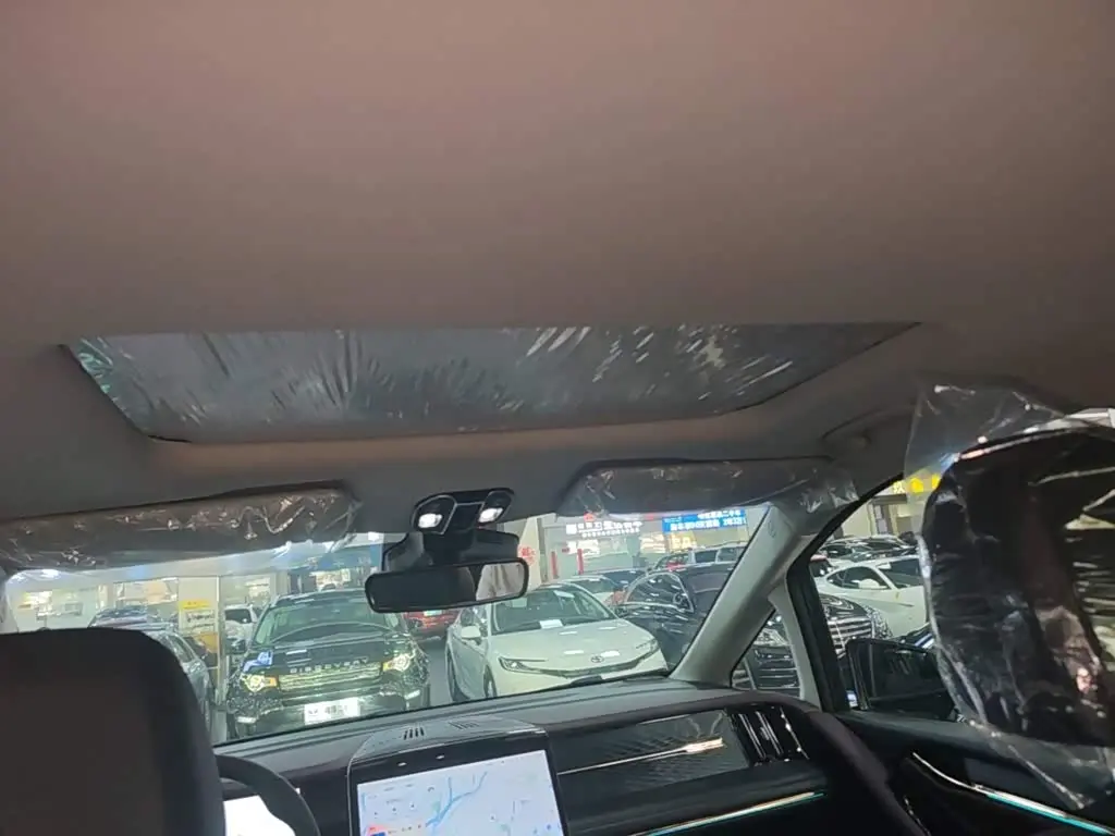 GAC Trumpchi Trumpchi M8 2026 — Photo 7/17