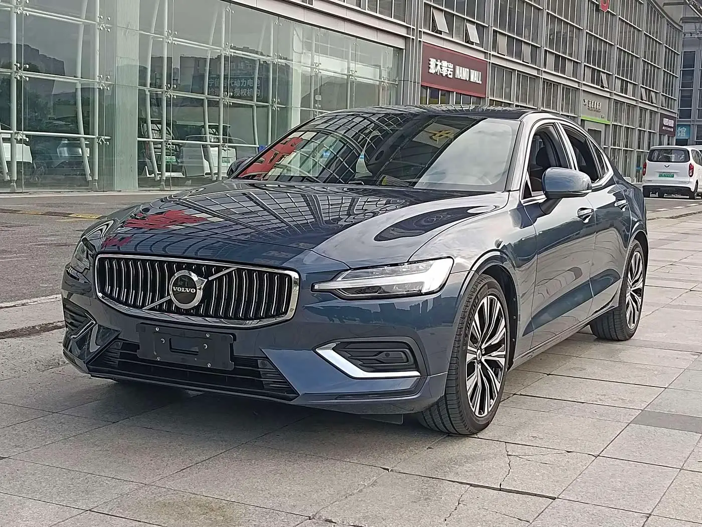 Volvo S60, 2025