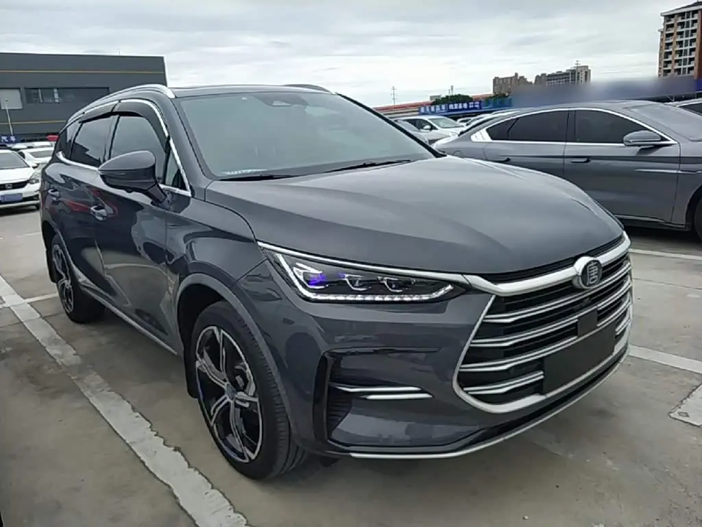 BYD Tang New Energy 2022 — Photo 4/20