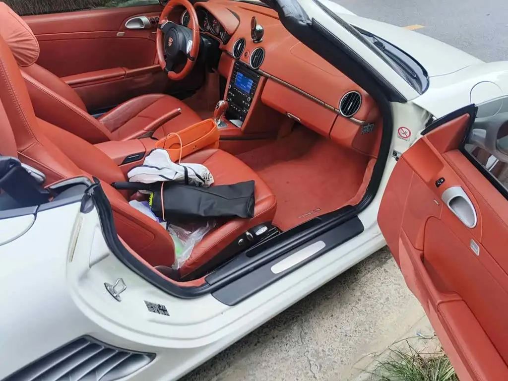 Porsche Boxster 2011 — Şəkil 13/13