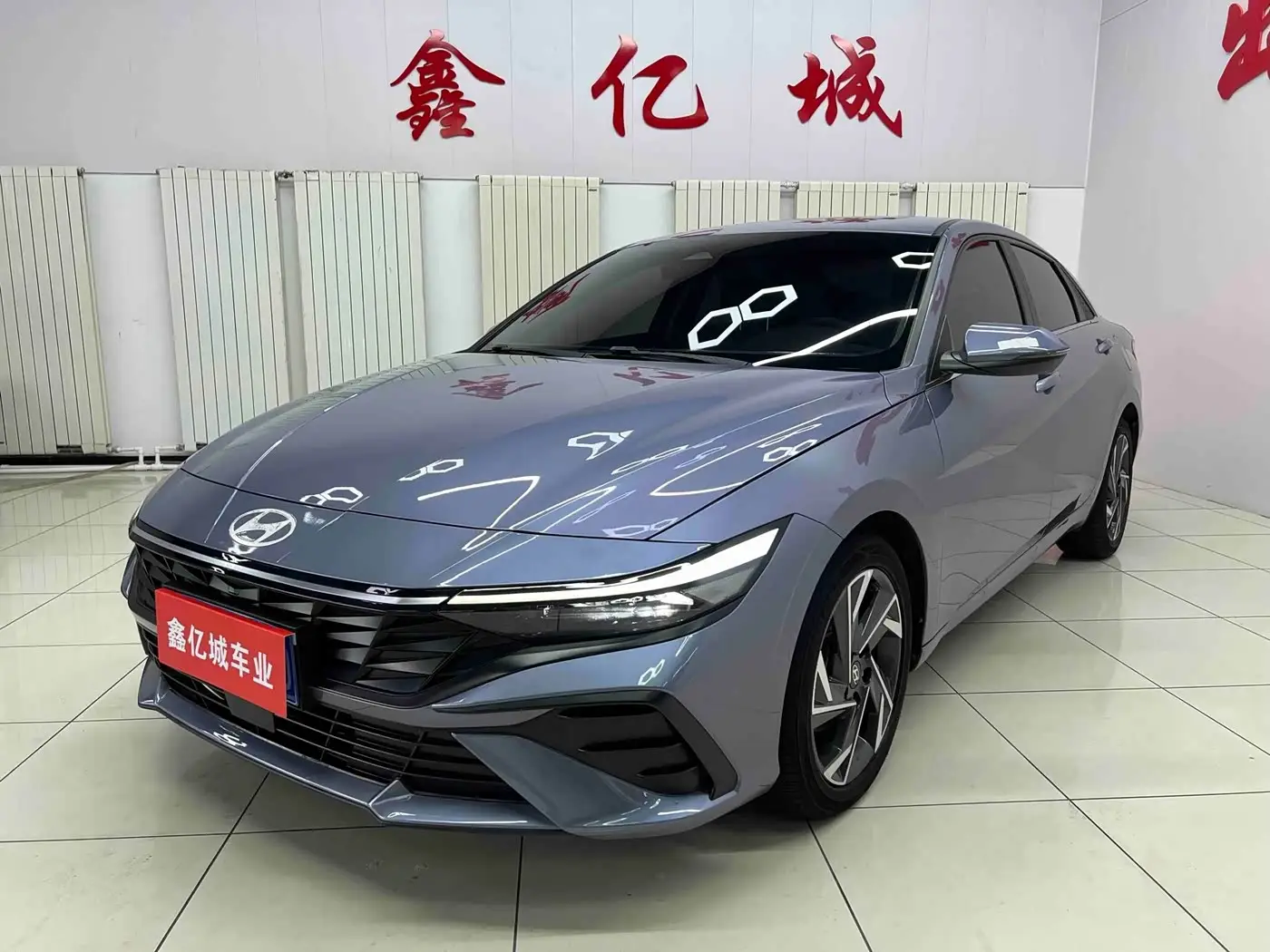 Hyundai Elantra, 2023