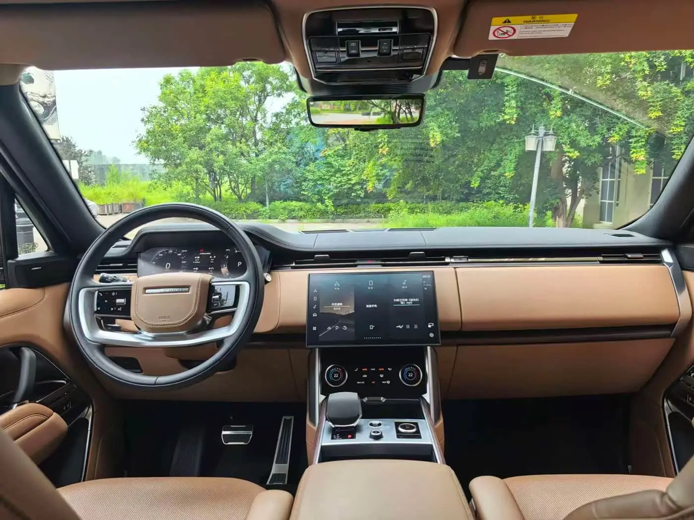 Land Rover Range Rover 2024 — Фото 15/20
