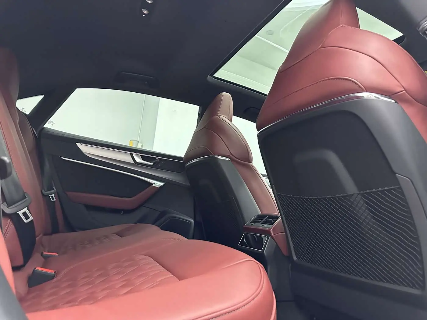 Audi A7L 2023 — Photo 15/20