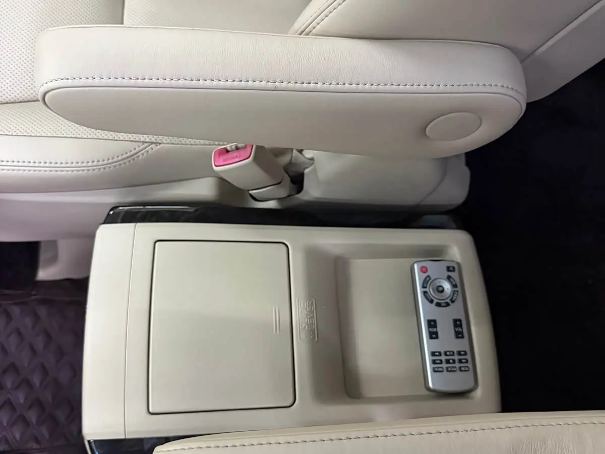 Toyota Alphard 2016 — Фото 10/20
