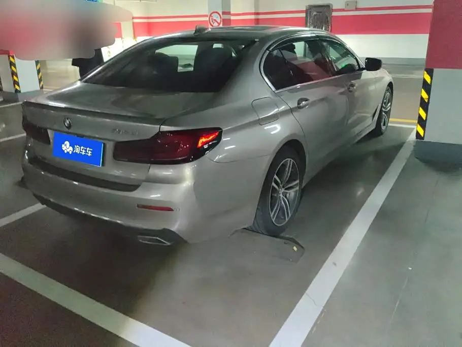 BMW 5 Series 2021 — Photo 3/16