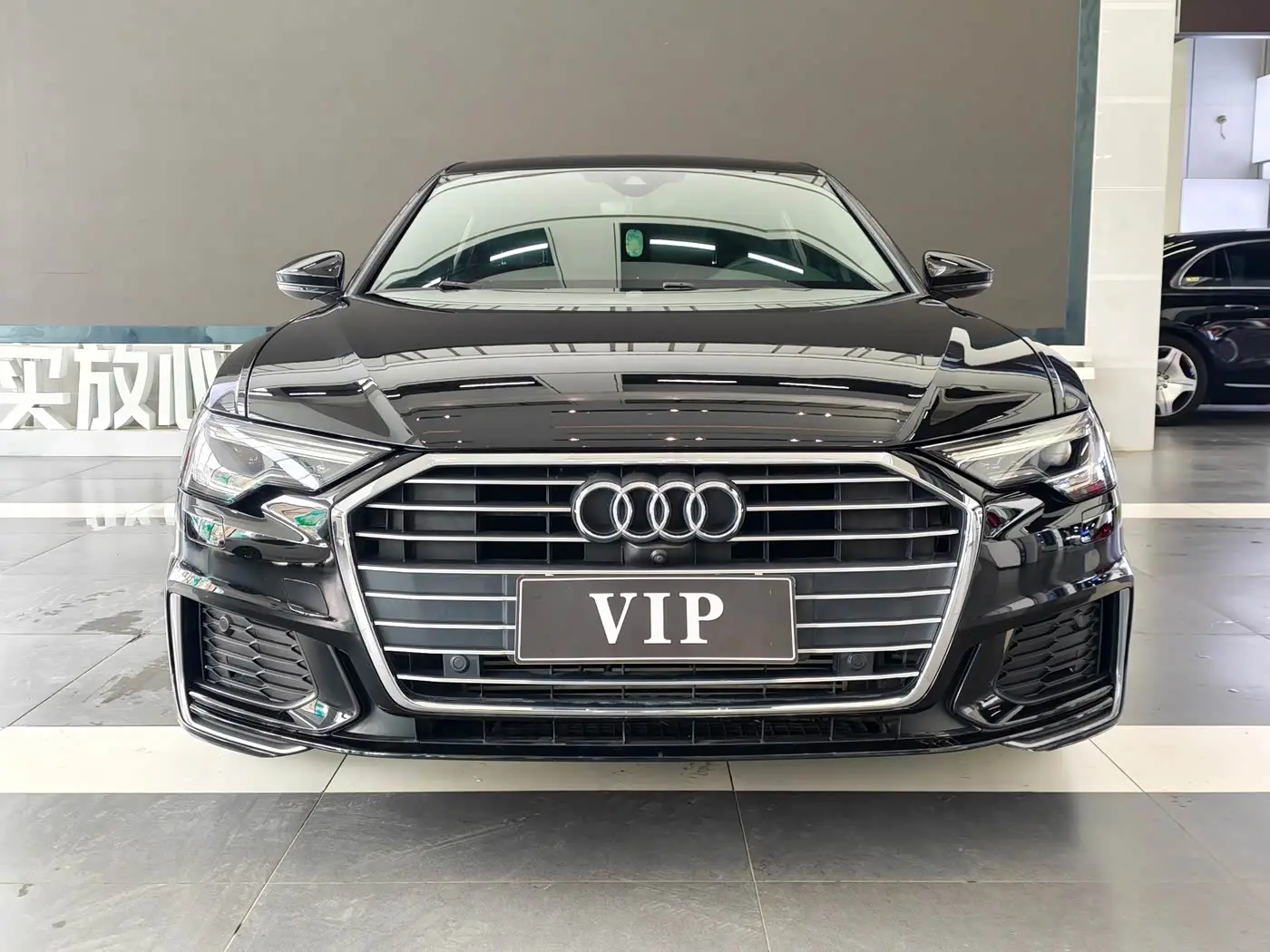 Audi A6L 2020 — Şəkil 2/18