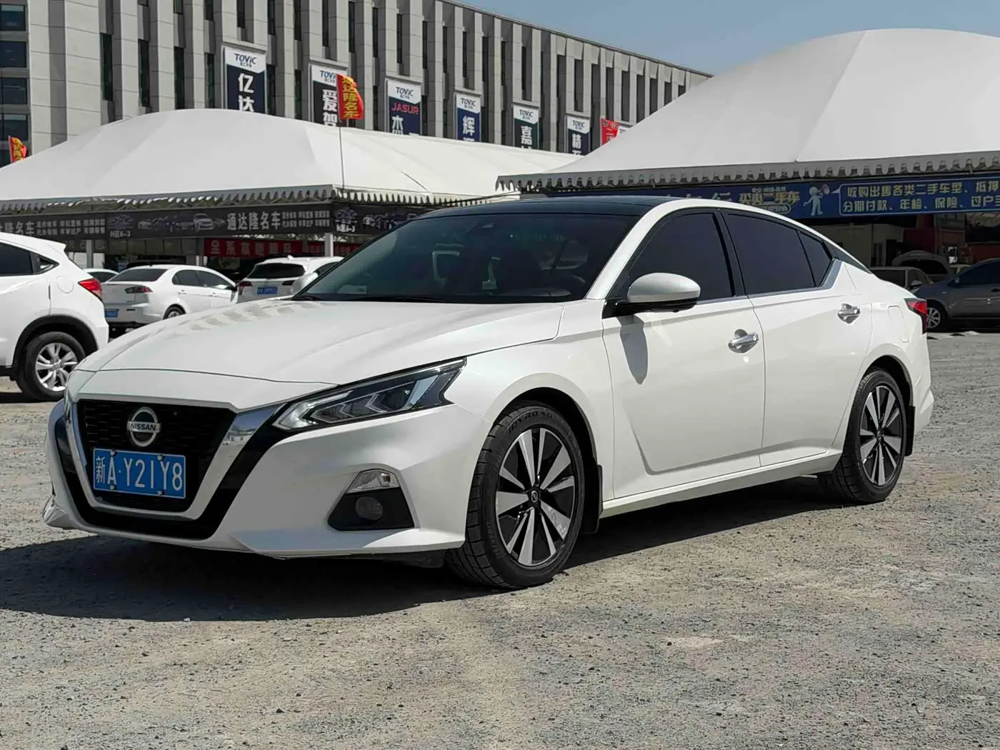 Nissan Teana 2020 — Photo 1/9