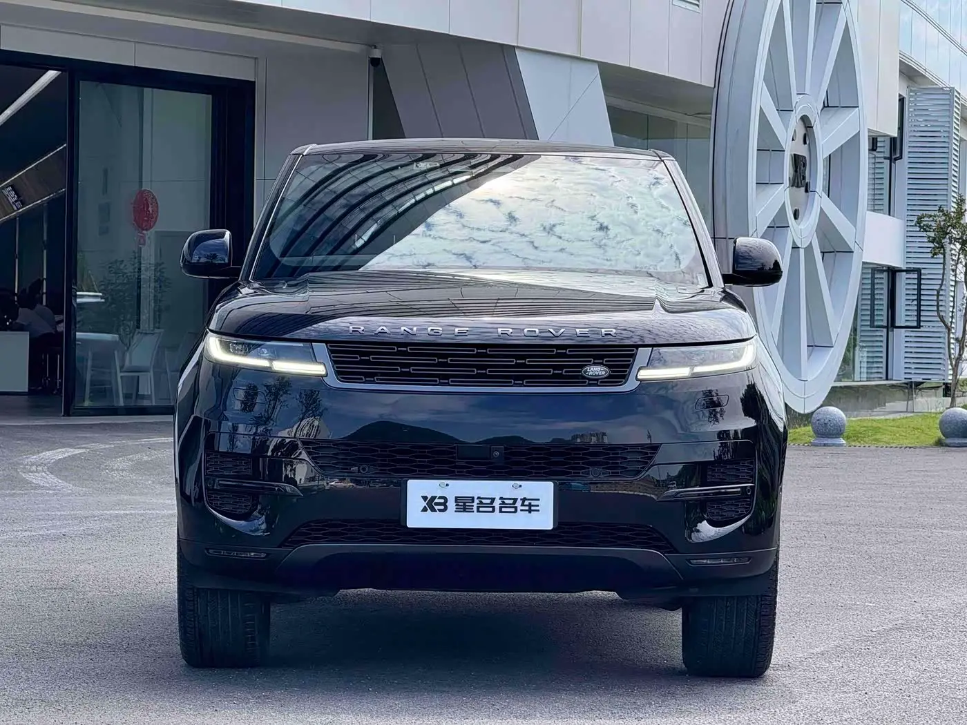 Land Rover Range Rover Sport 2024 — Фото 11/17