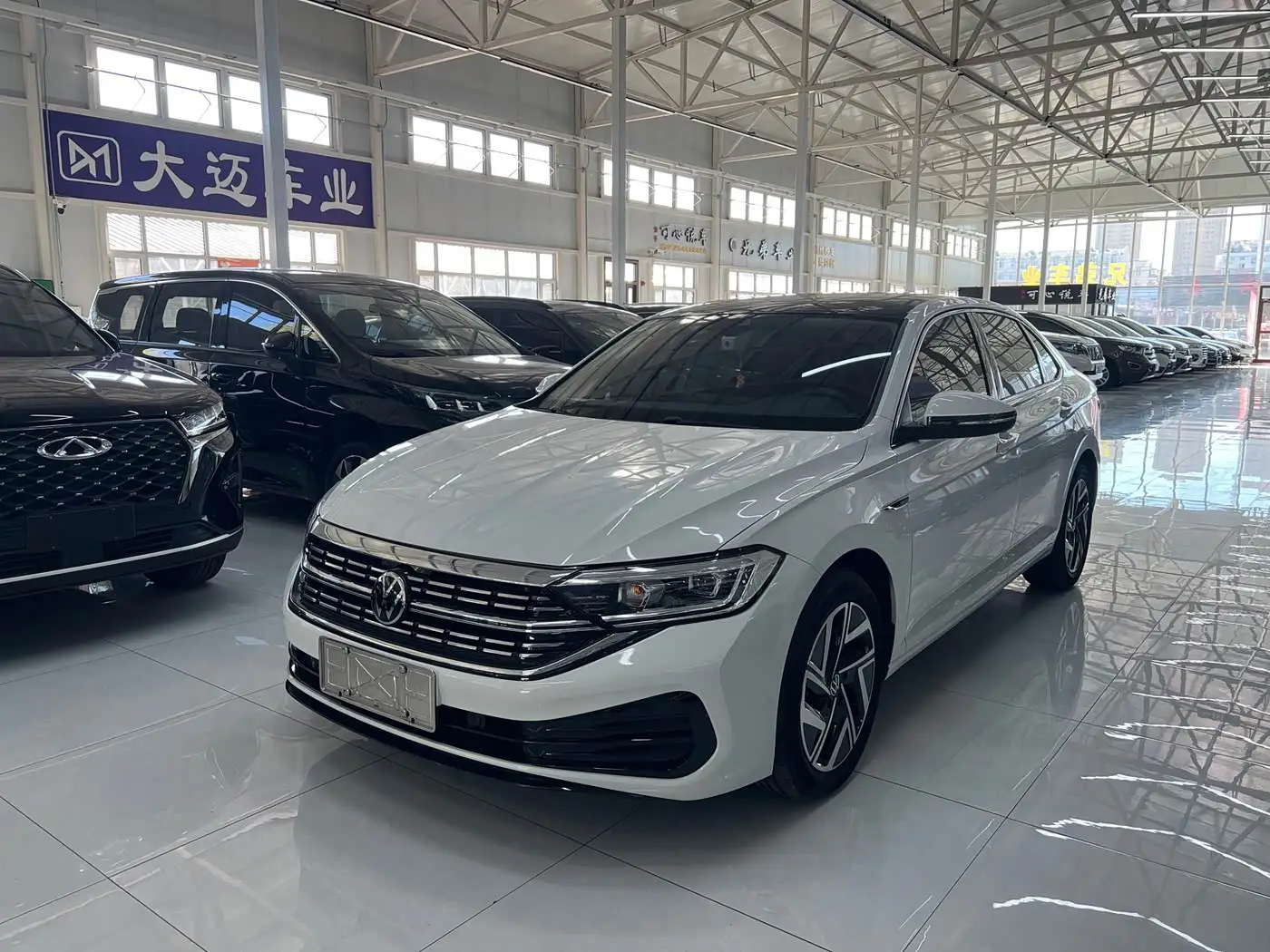Volkswagen Sagitar, 2022