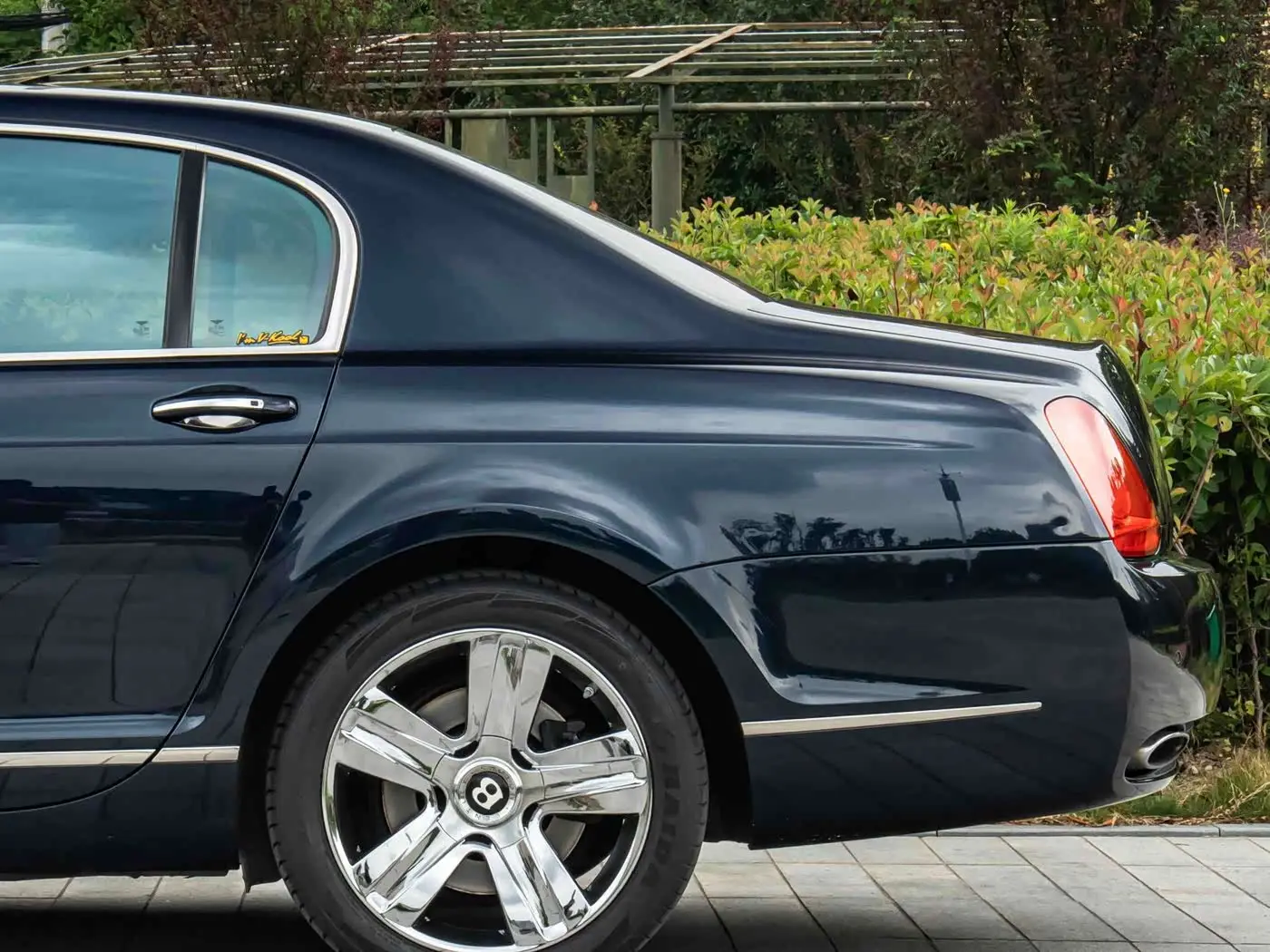 Bentley Flying Spur 2008 — Фото 7/19