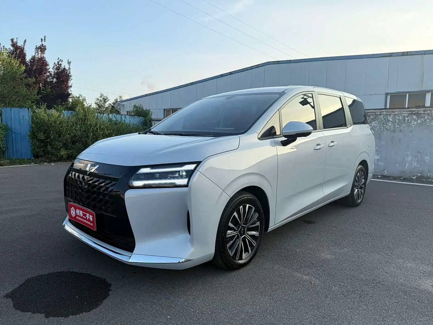 Wuling Motors Xingguang 730 New Energy, 2025