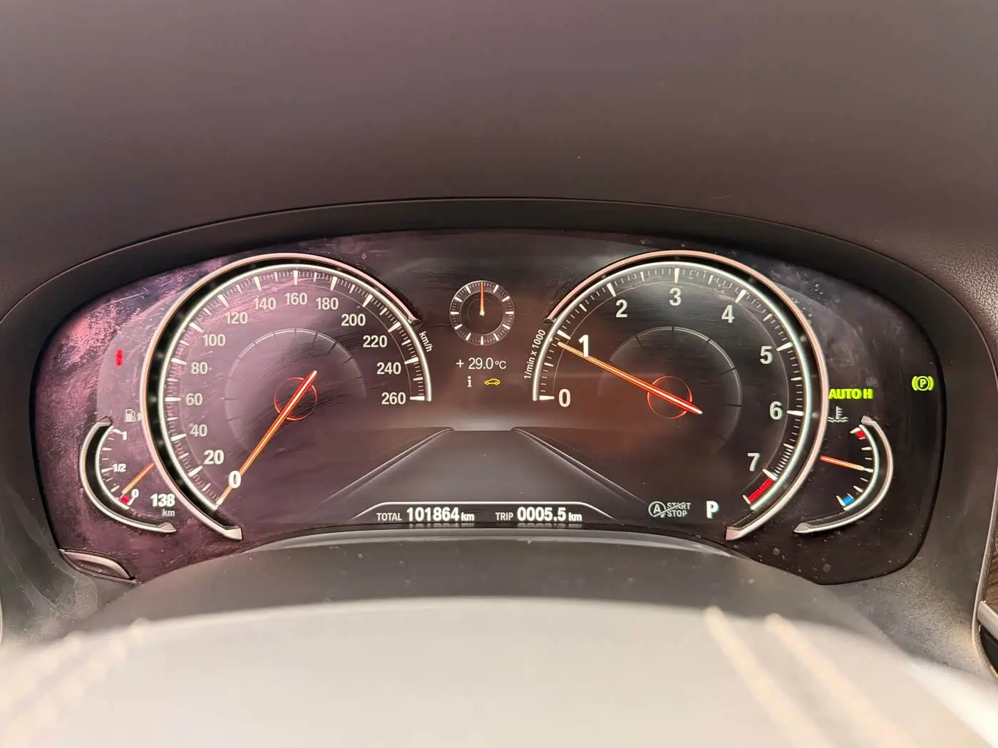 BMW 7 Series 2017 — Photo 15/16