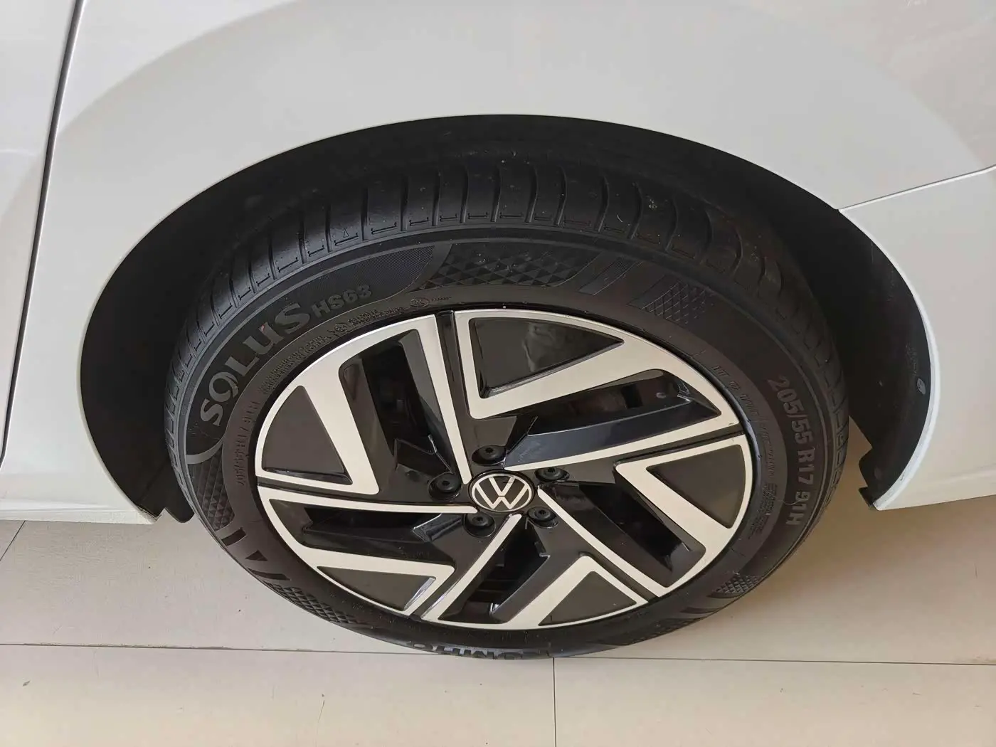 Volkswagen Sagitar 2023 — Photo 10/16