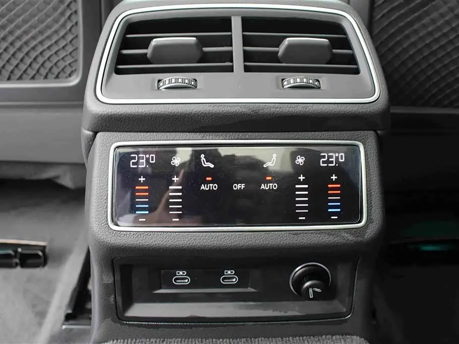 Audi A6L 2024 — Photo 16/18