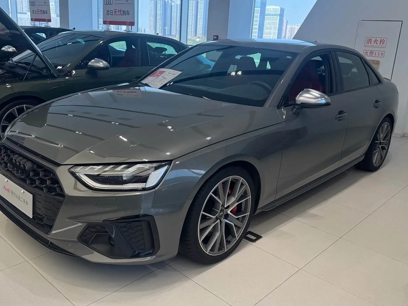 Audi S4 2024 — Photo 2/12