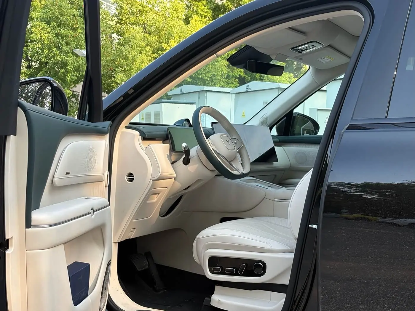 Voyah Auto VOYAH Taishan 8 2026 — Photo 11/12