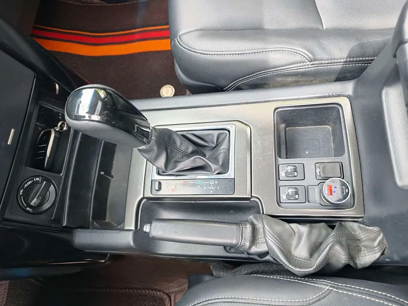 Toyota Prado 2017 — Photo 13/20