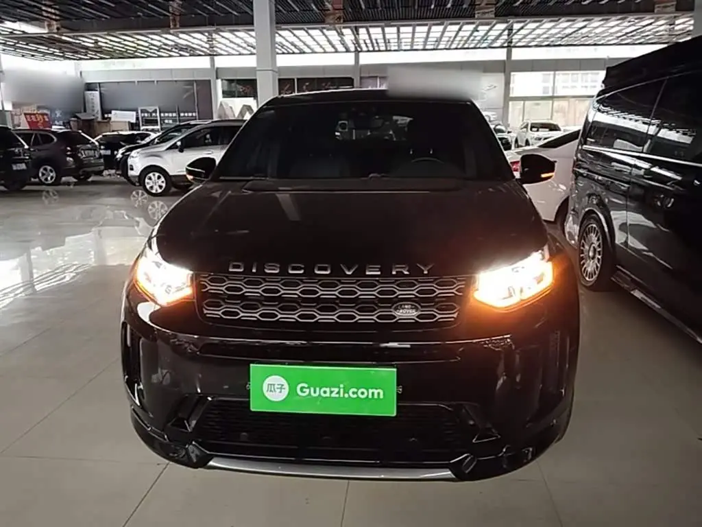 Land Rover Discovery Sport 2020 — Фото 3/20
