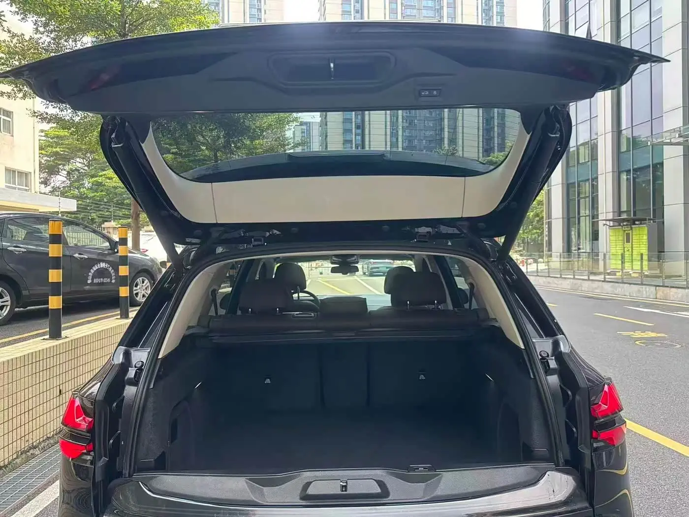 BMW X5 2023 — Photo 6/9