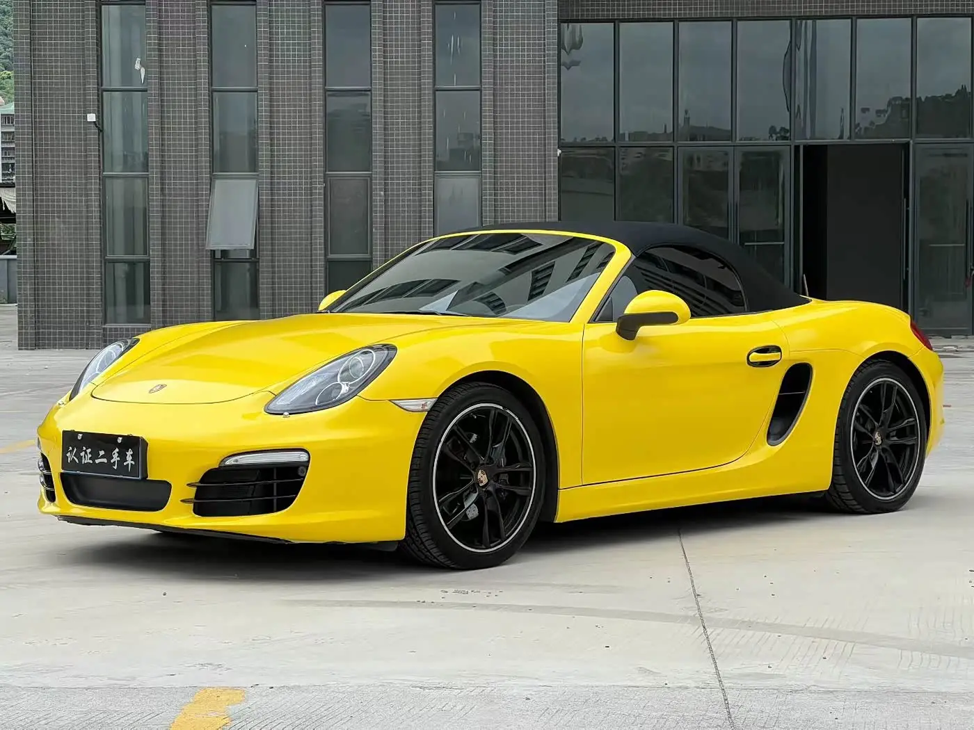 Porsche Boxster 2013 — Photo 1/14