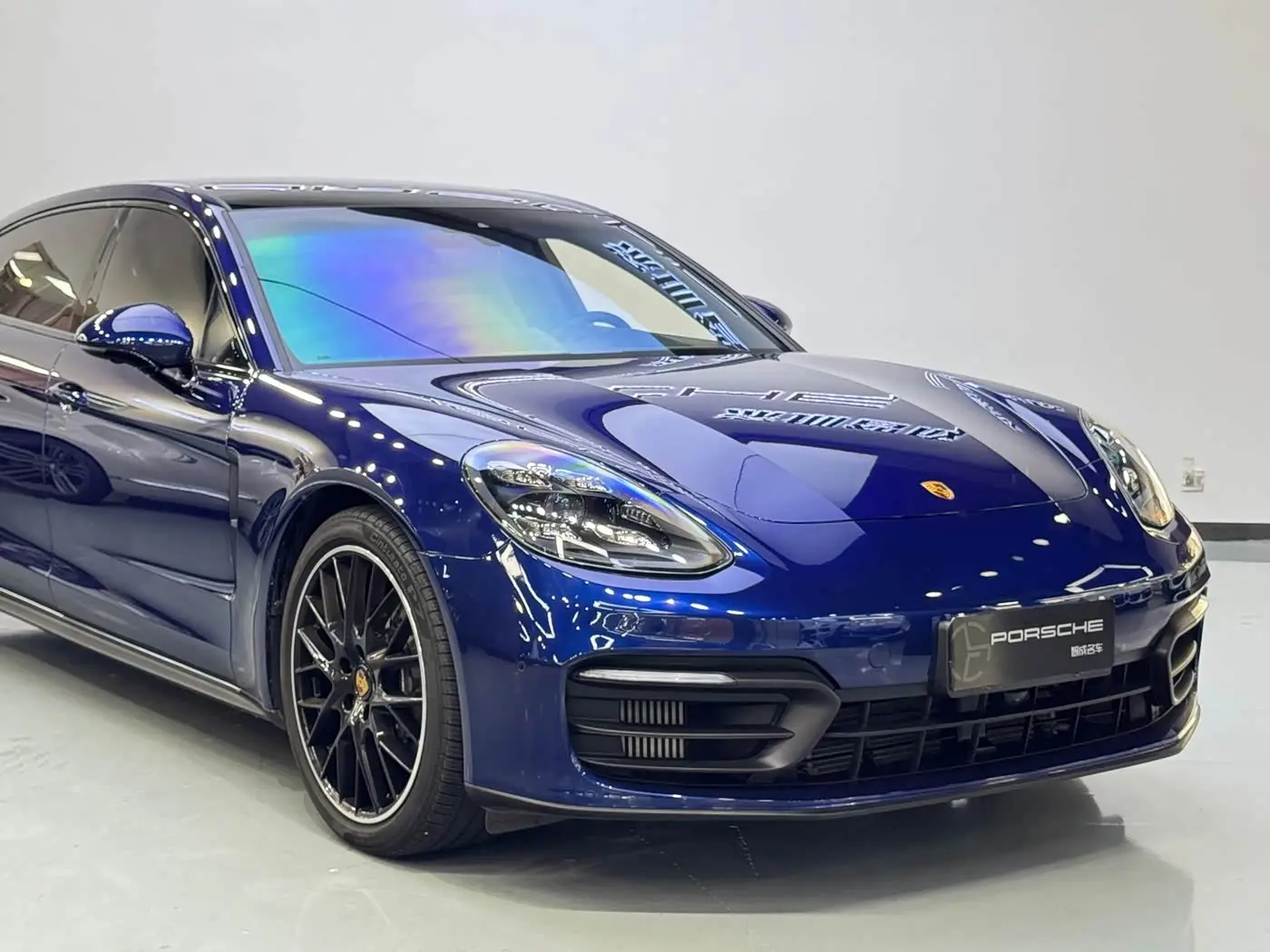 Porsche Panamera 2022 — Фото 13/20