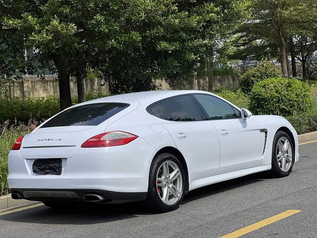 Porsche Panamera 2013 — Photo 3/11