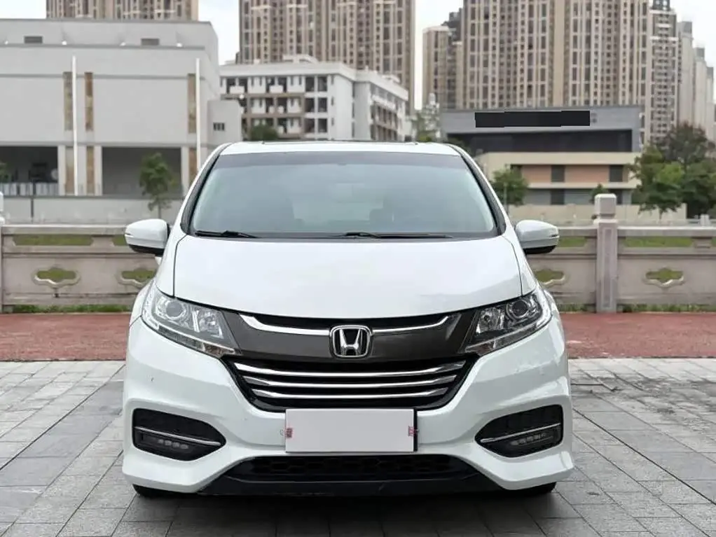Honda Odyssey 2019 — Photo 2/9