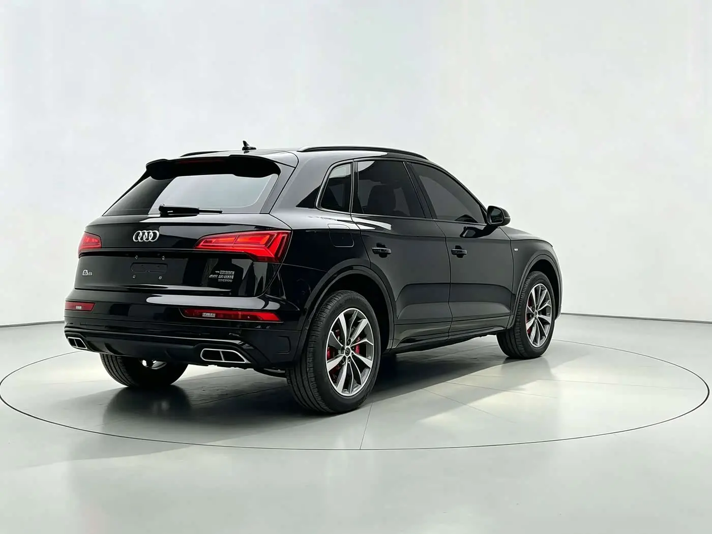 Audi Q5L 2024 — Photo 9/9