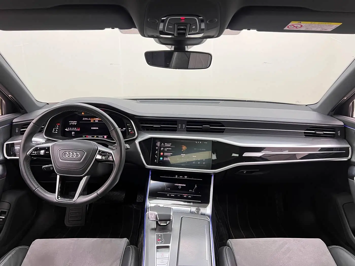 Audi A6L 2025 — Photo 11/20
