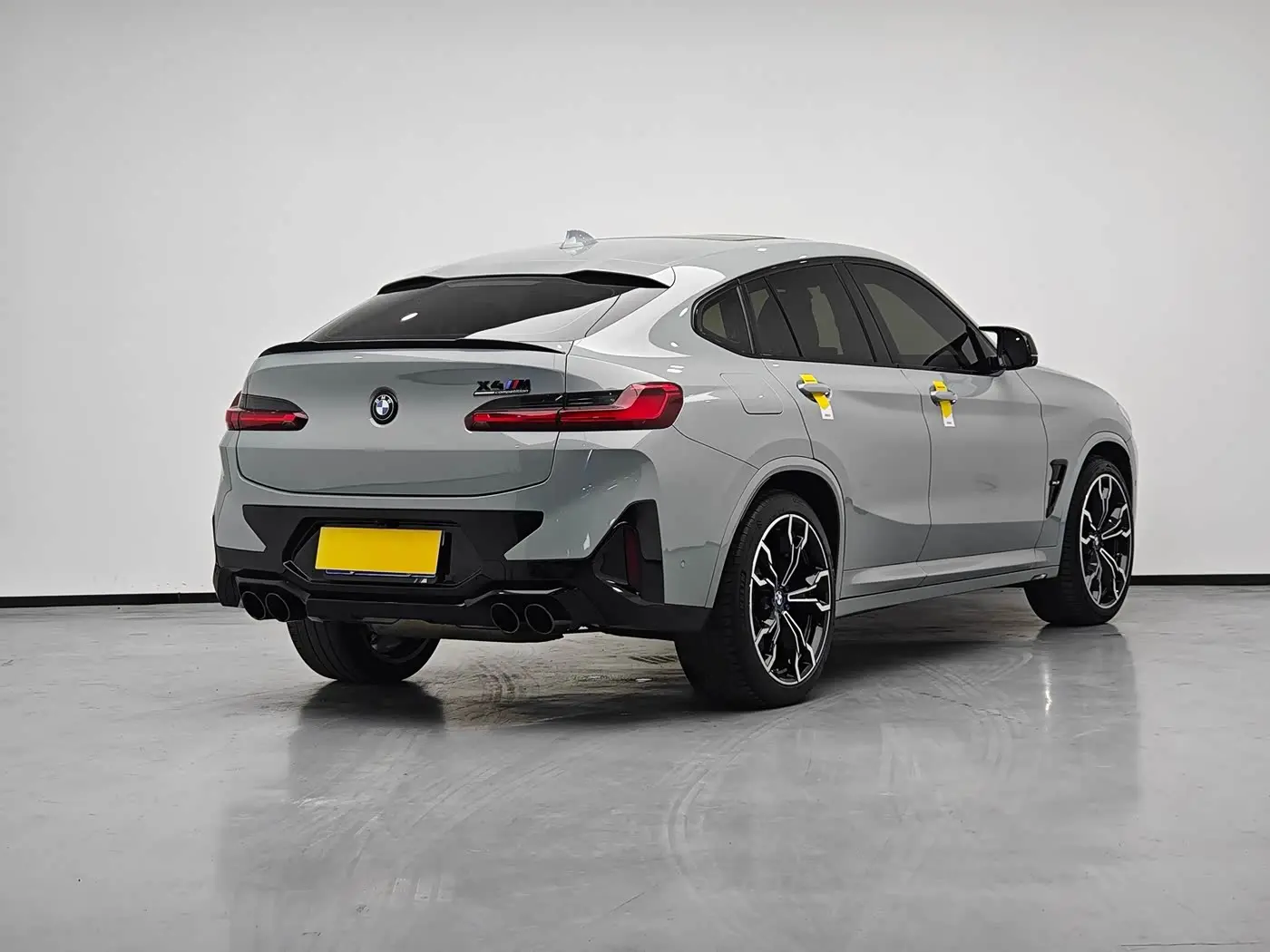 BMW X4 M 2023 — Фото 3/20