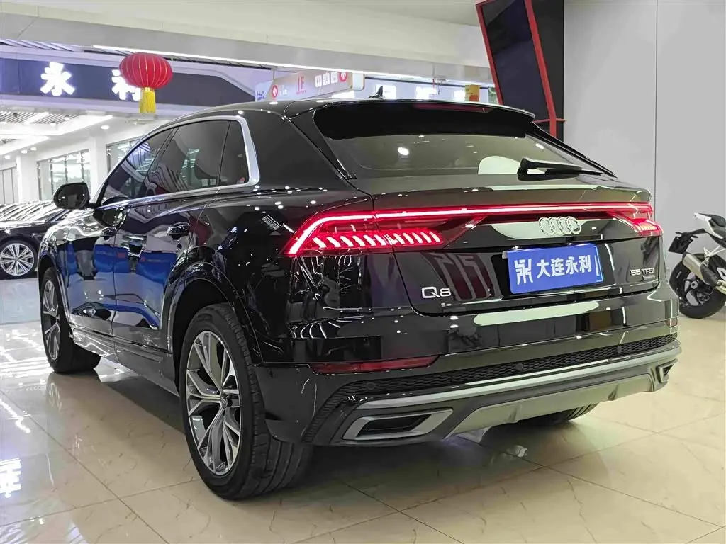 Audi Q8 2019 — Photo 16/18