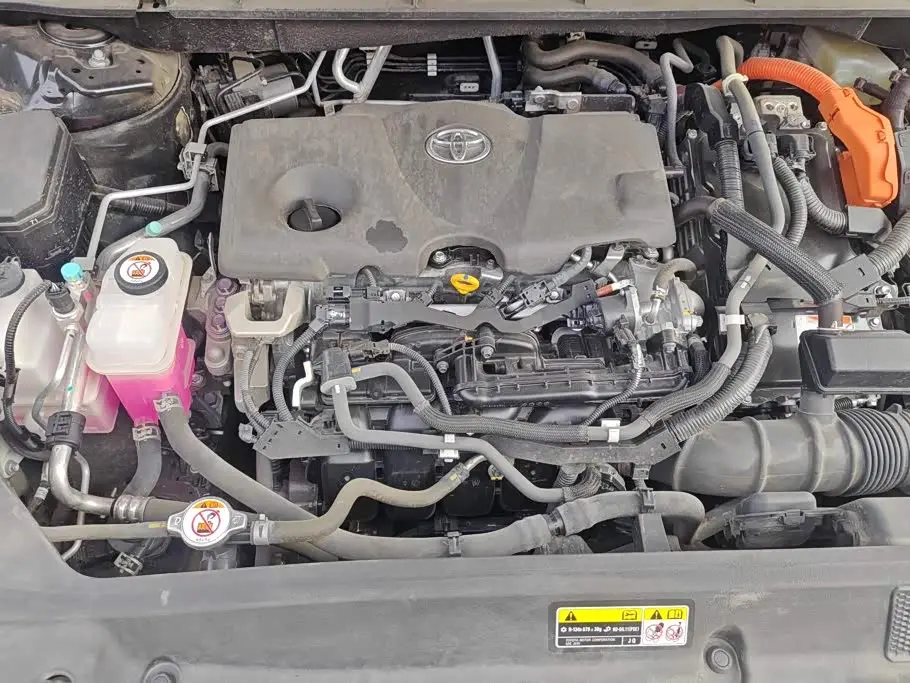 Toyota Crown Kluger 2024 — Photo 10/16