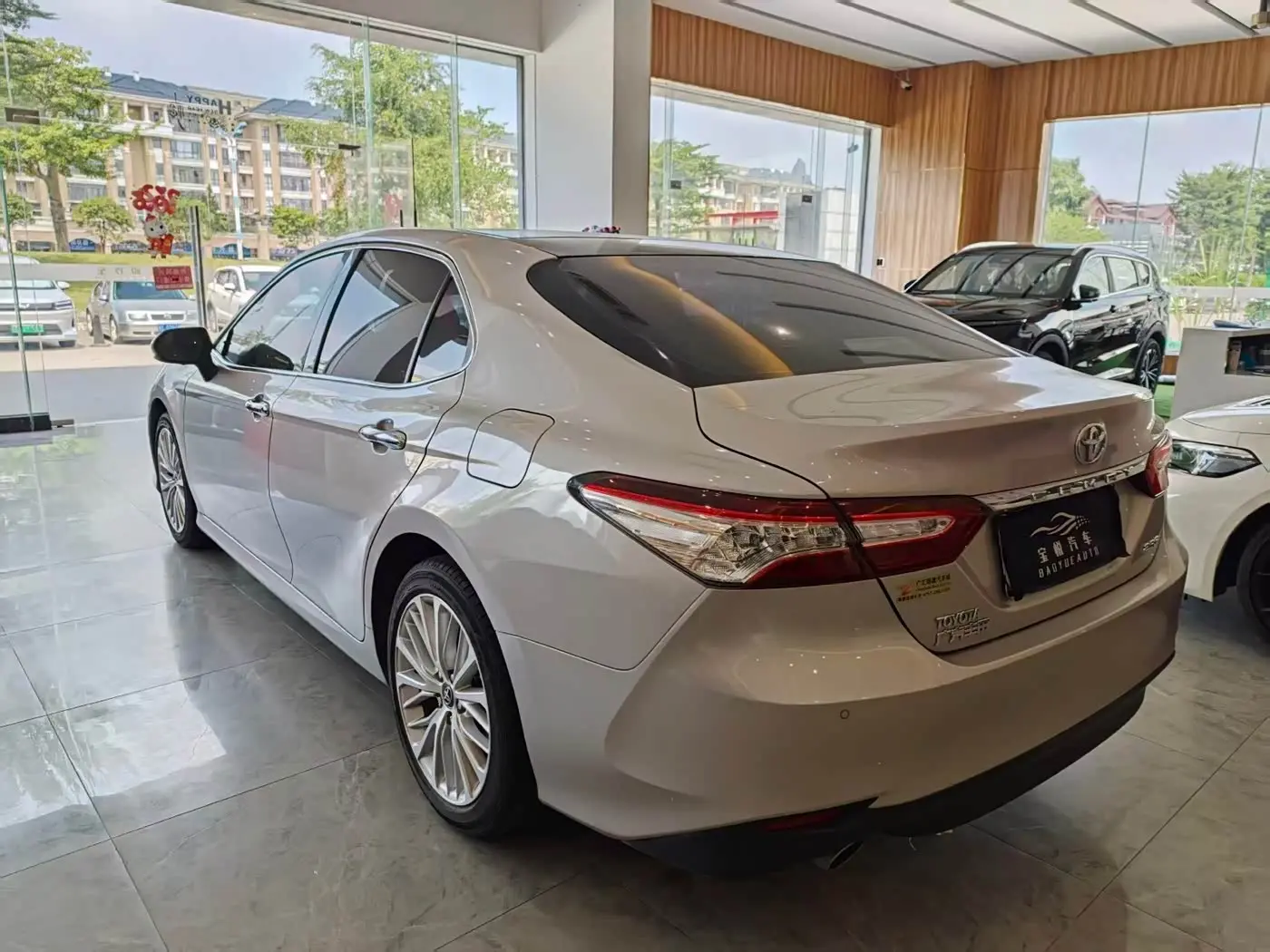Toyota Camry 2018 — Photo 7/7